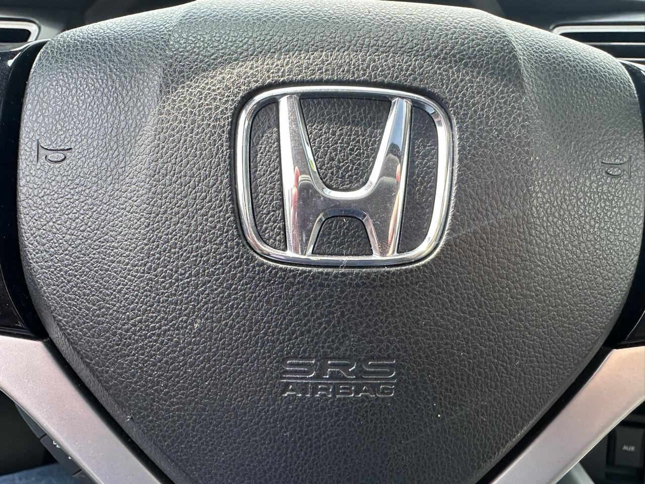 Honda Civic EX Sedan 5-Speed AT 2013