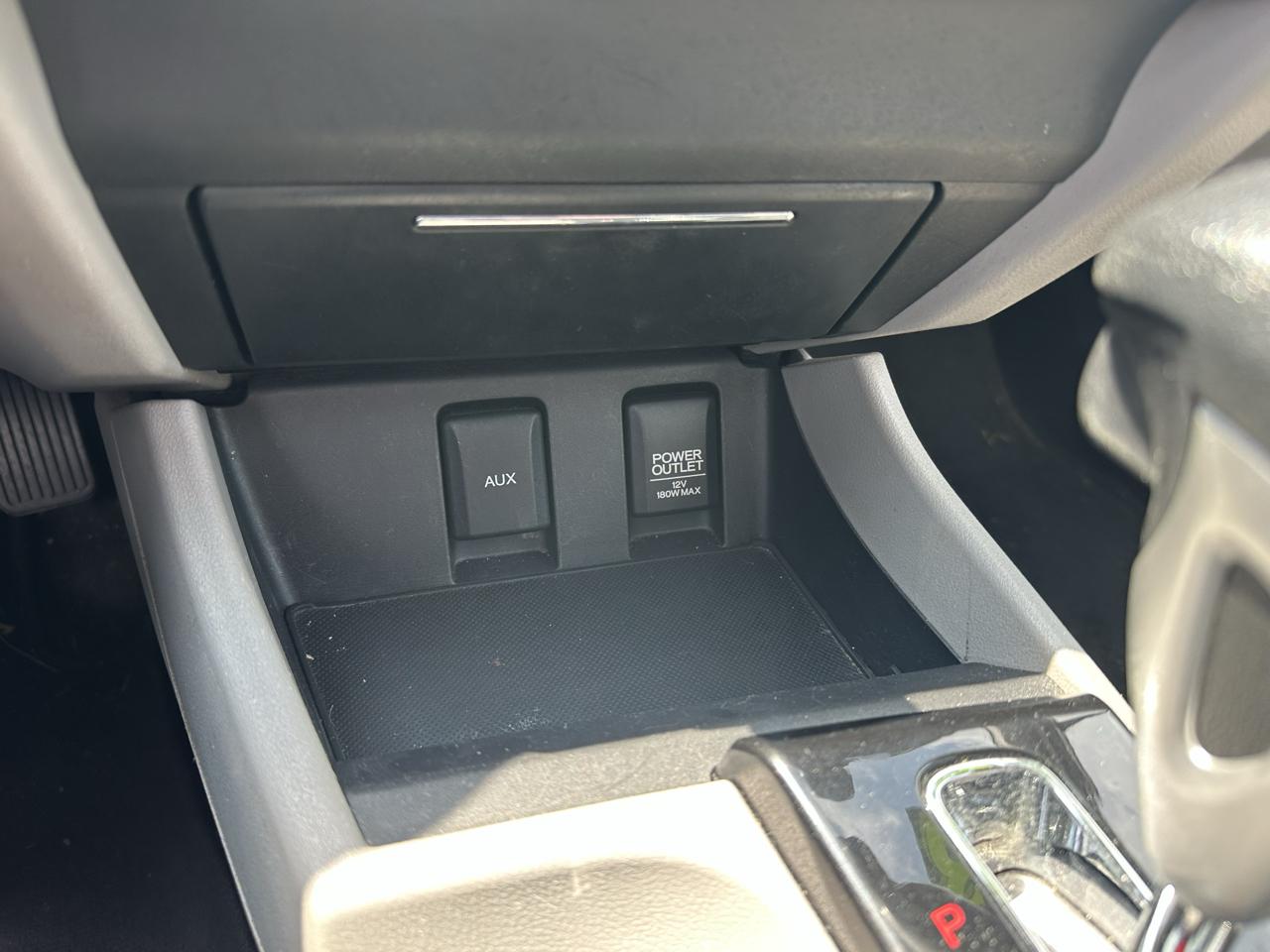 Honda Civic EX Sedan 5-Speed AT 2013