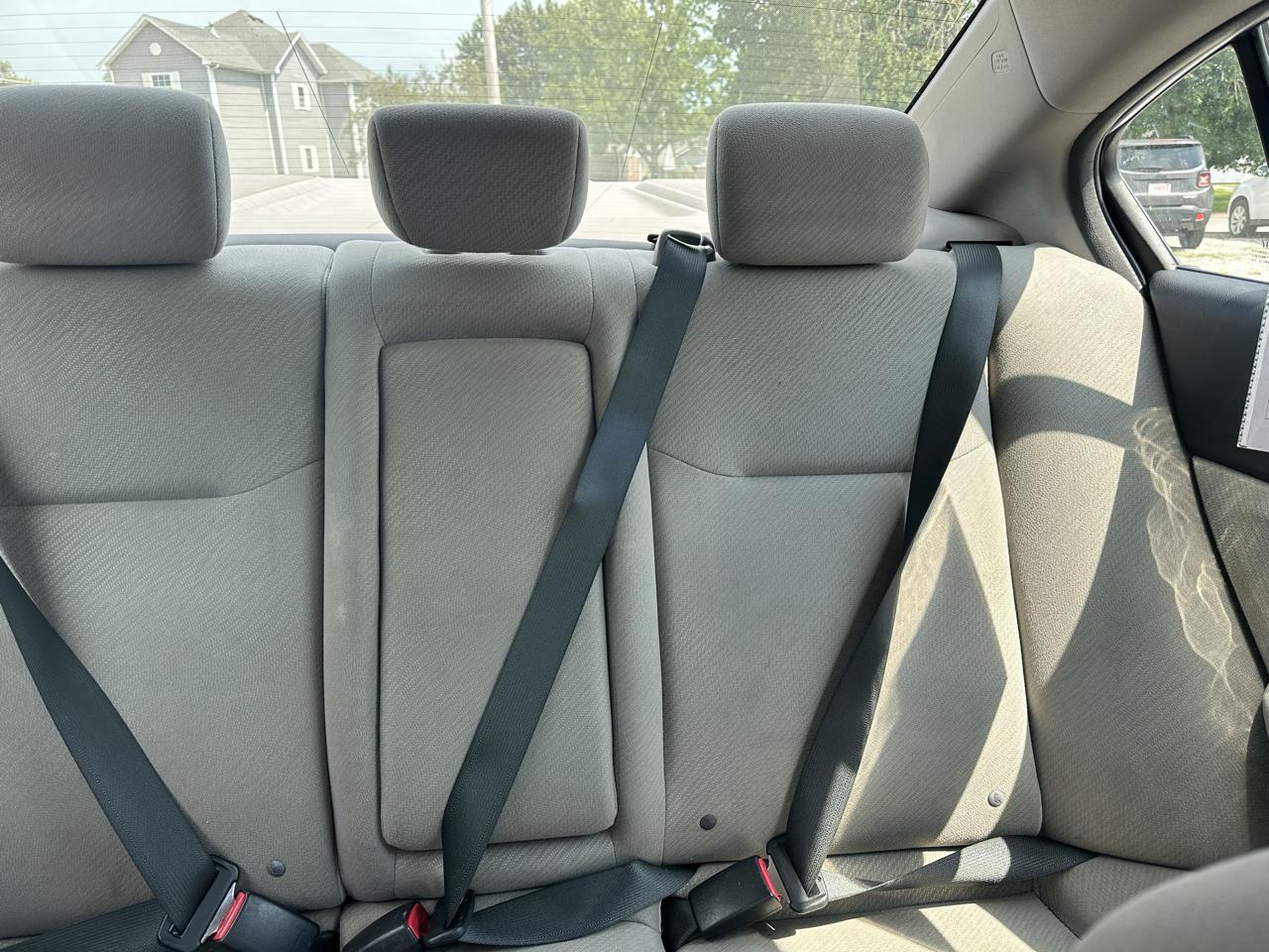 Honda Civic EX Sedan 5-Speed AT 2013