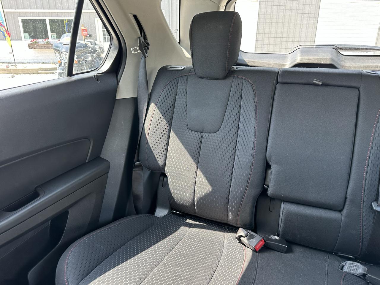 Chevrolet Equinox LS 2WD 2013