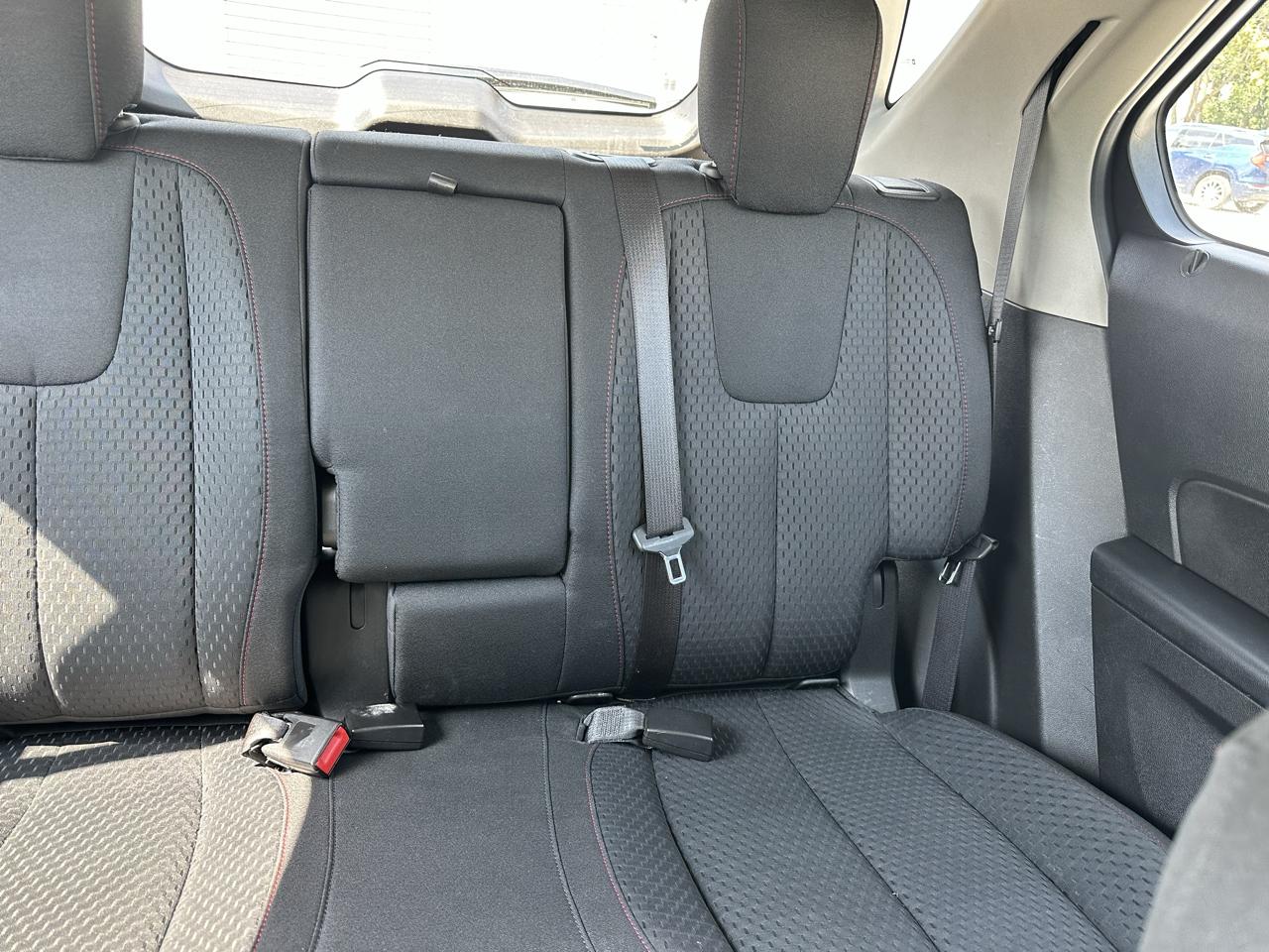 Chevrolet Equinox LS 2WD 2013