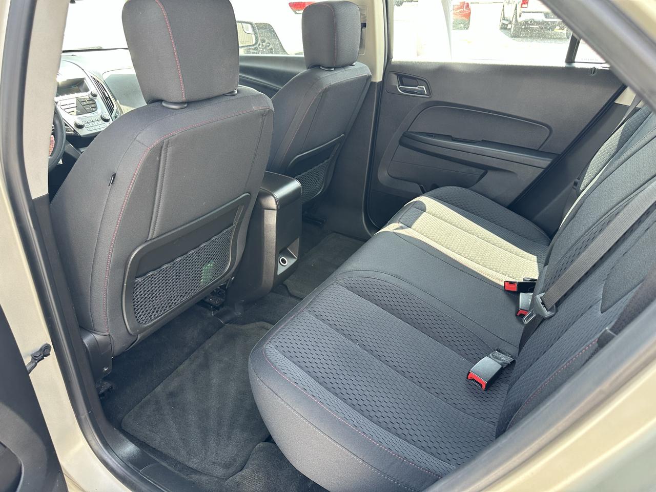 Chevrolet Equinox LS 2WD 2013