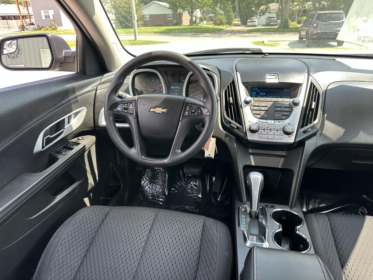 Chevrolet Equinox LS 2WD 2013