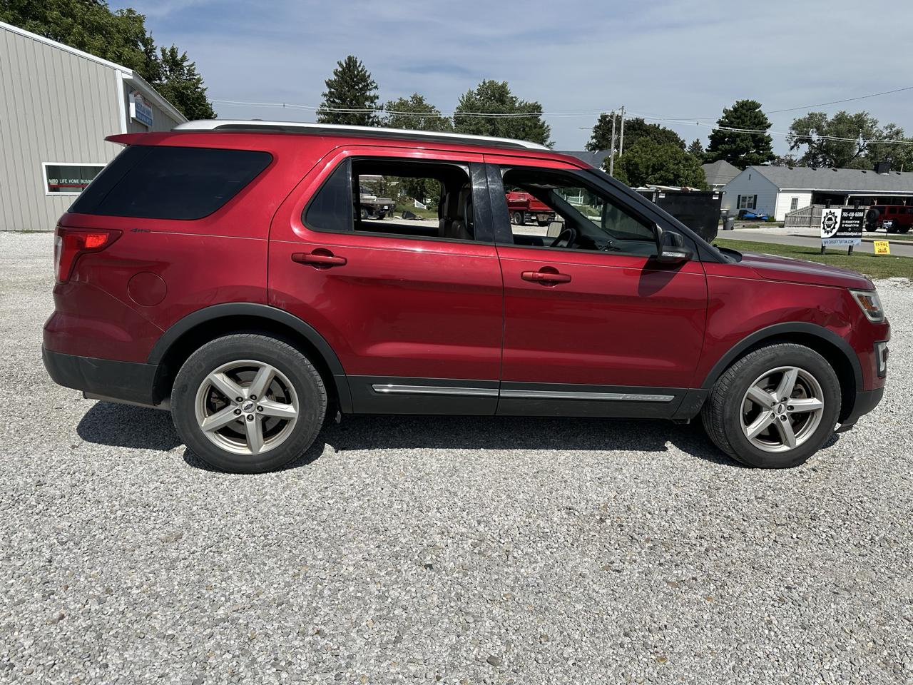 Ford Explorer XLT 4WD 2017