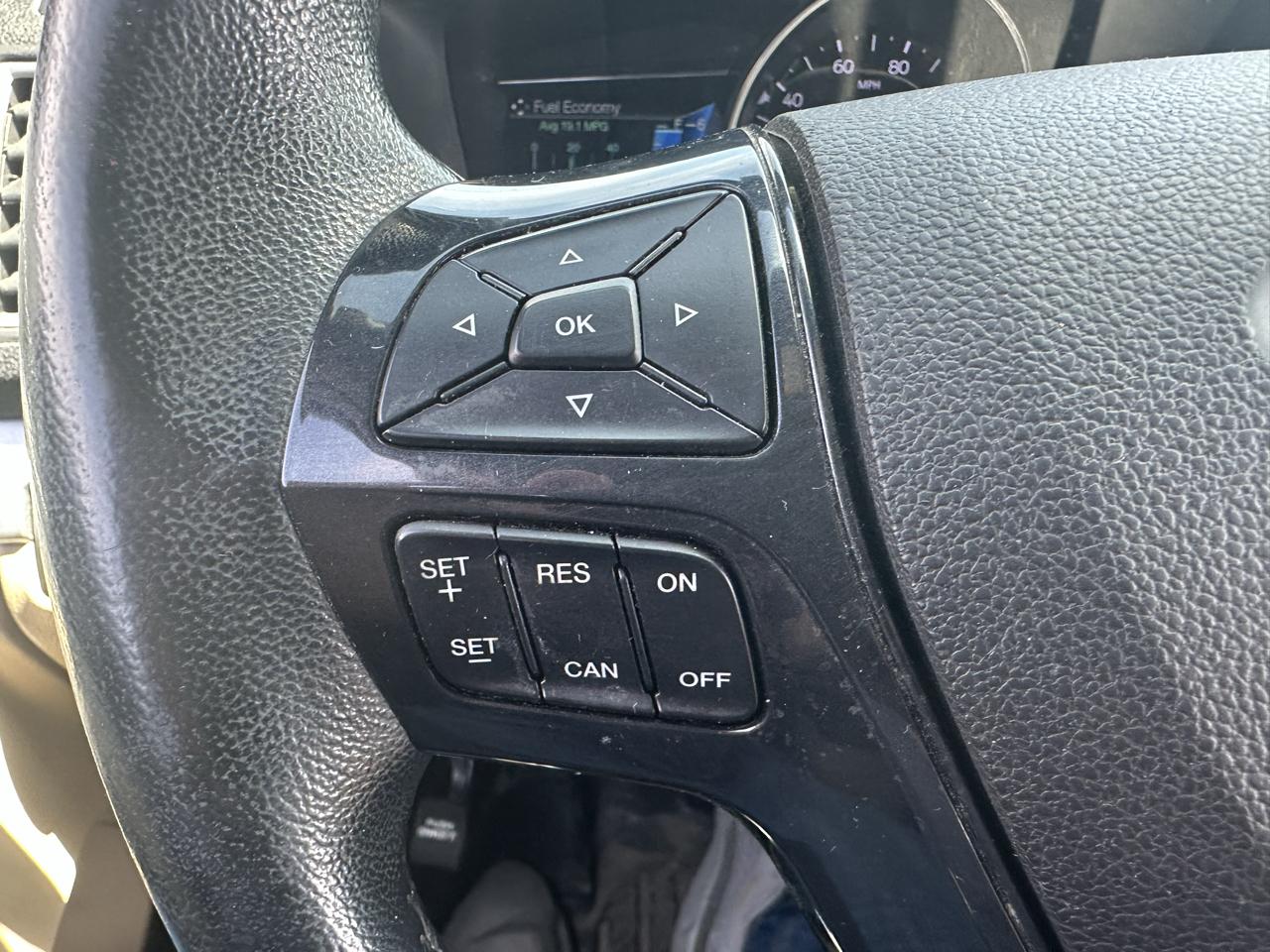 Ford Explorer XLT 4WD 2017