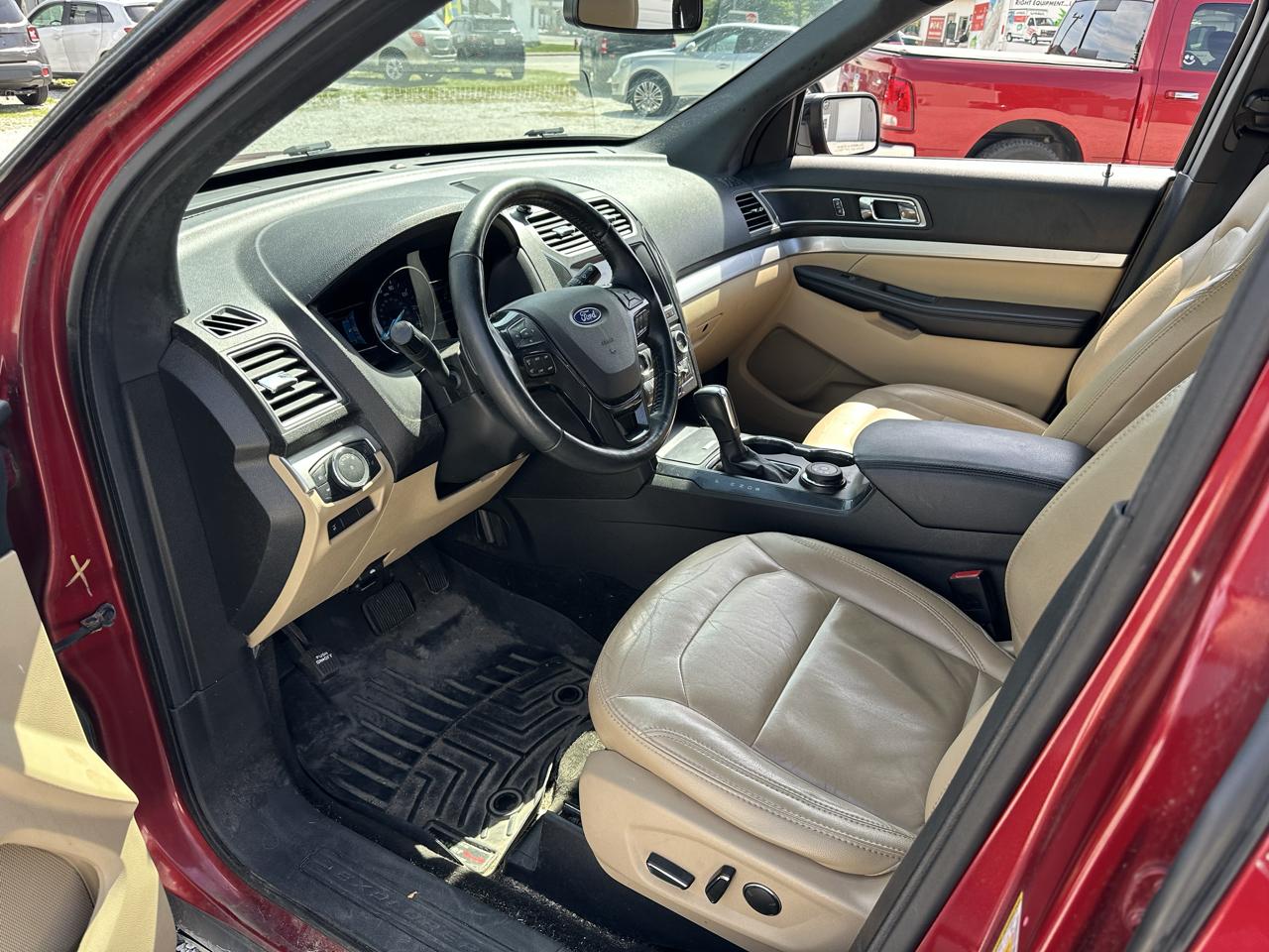 Ford Explorer XLT 4WD 2017