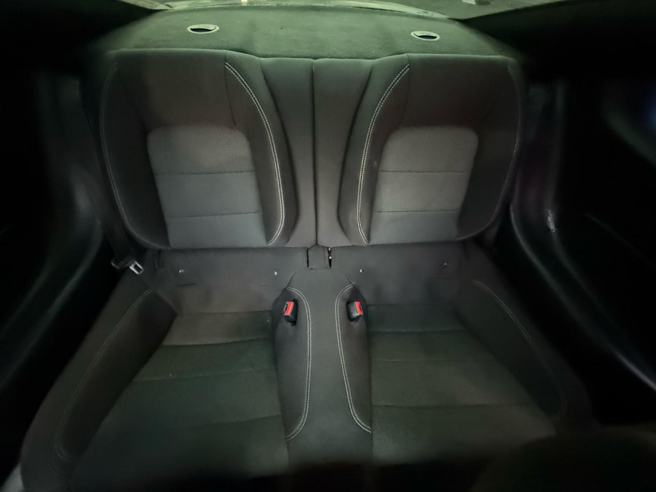 Ford Mustang V6 Coupe 2017