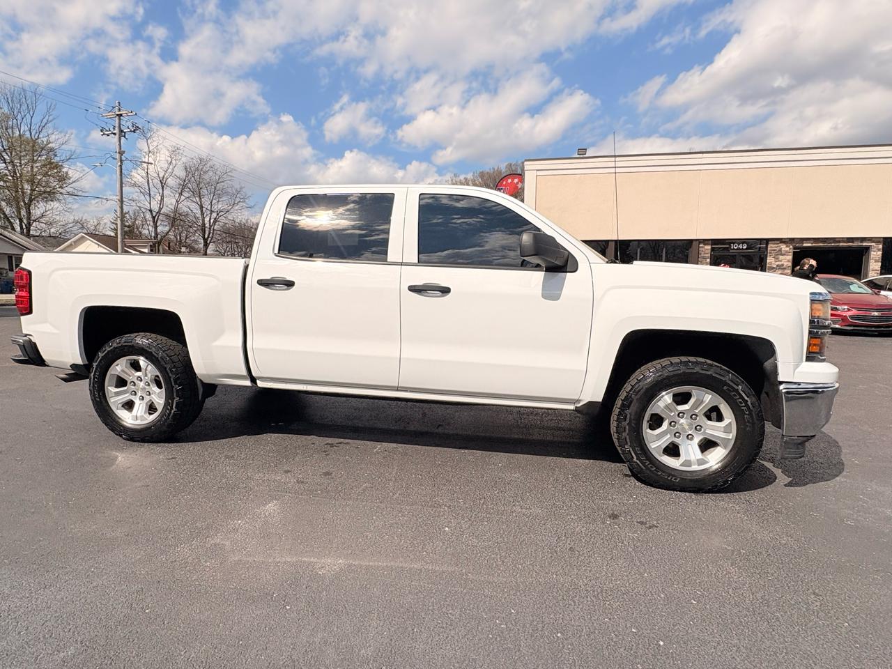 Chevrolet Silverado 1500 1LT Crew Cab 4WD 2014