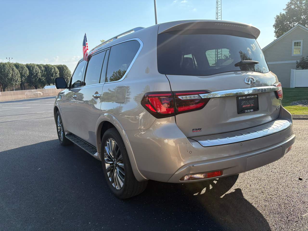 Infiniti QX80  2018