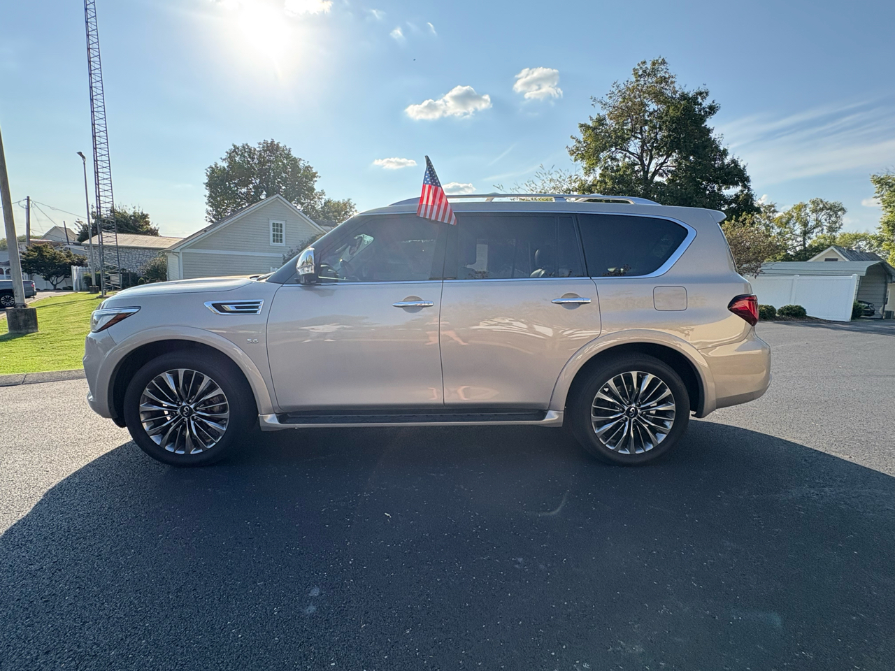 Infiniti QX80  2018