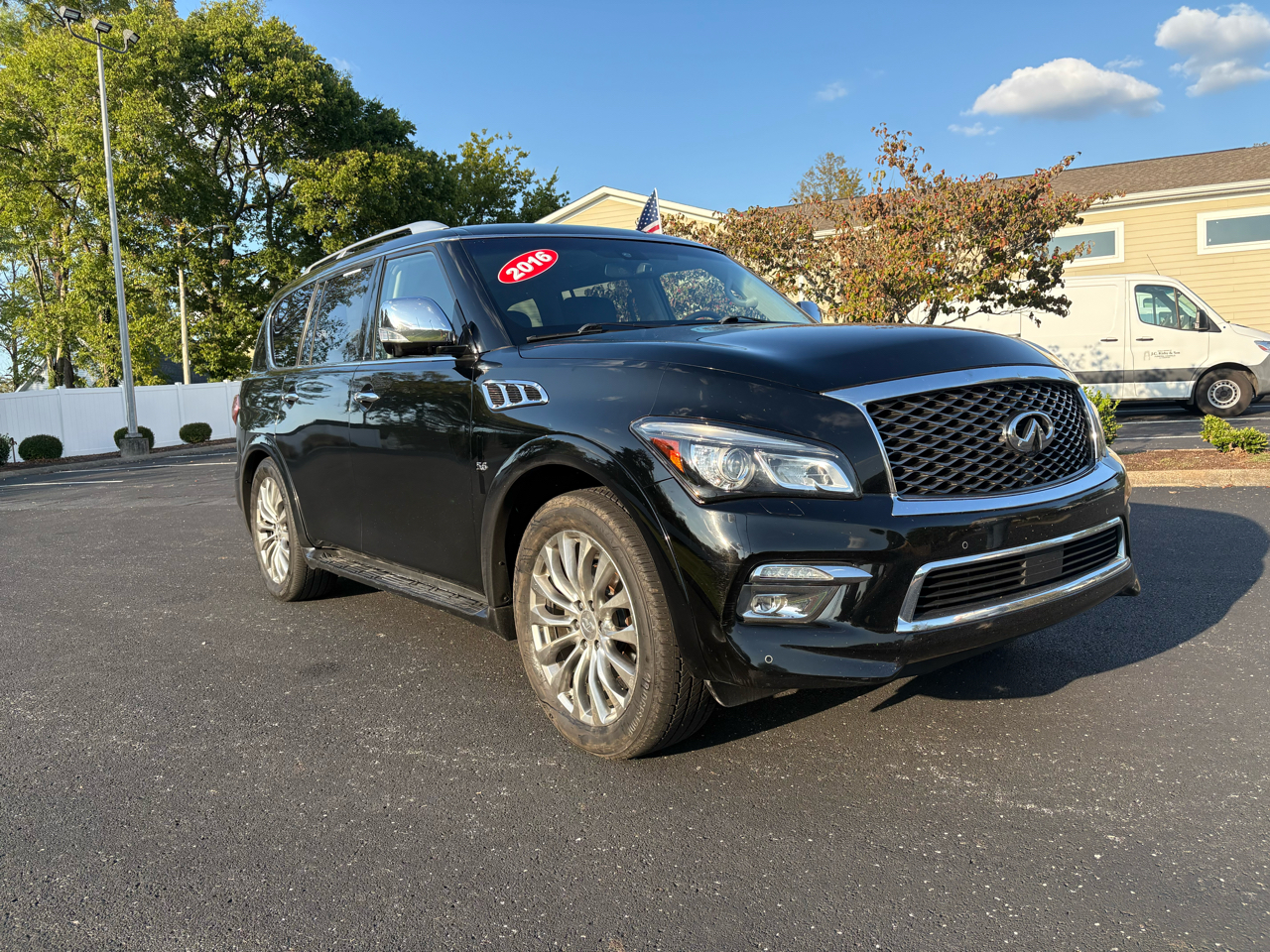 Infiniti QX80  2016