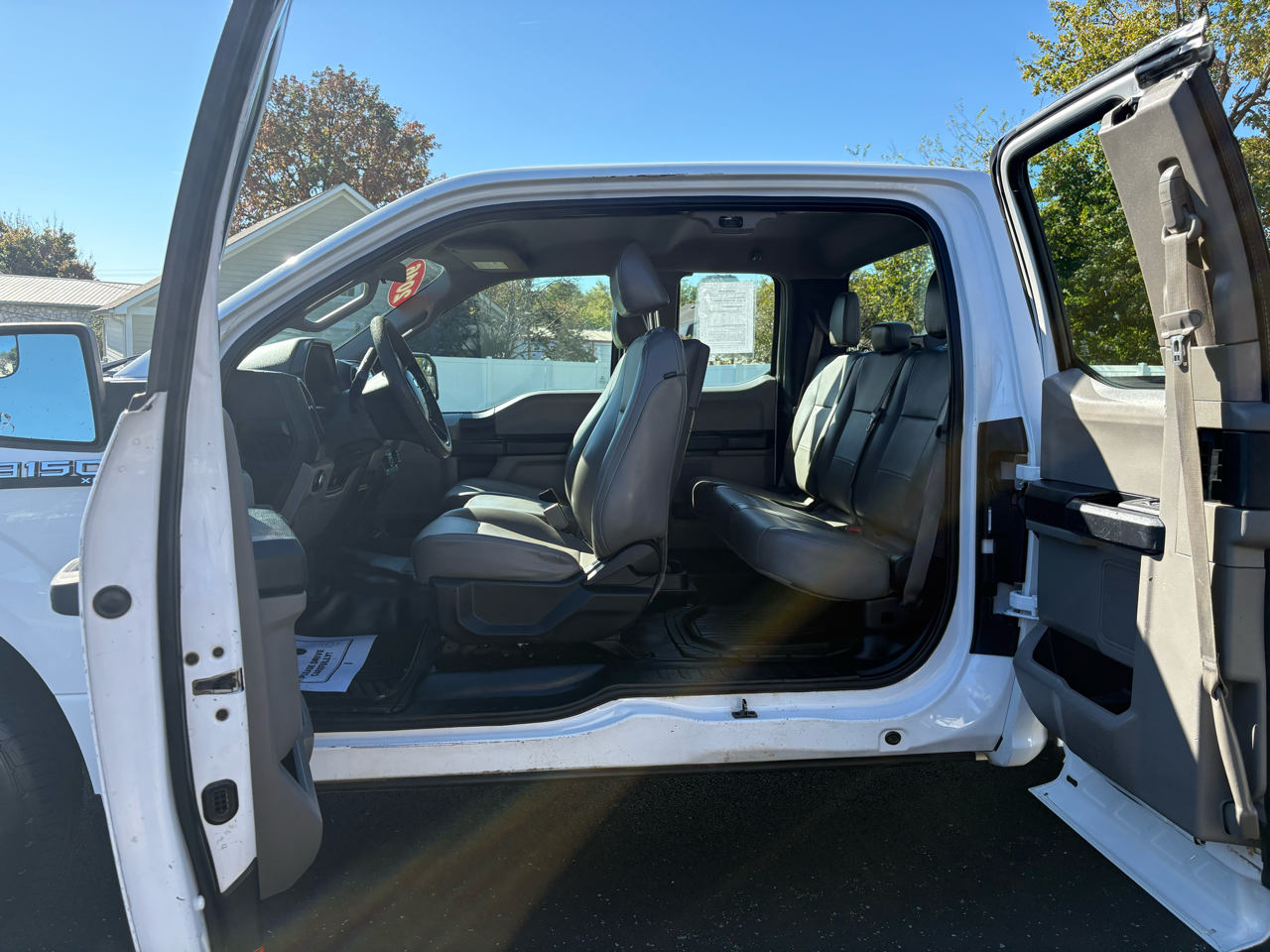 Ford F-150 2WD SuperCab 145" XL 2016