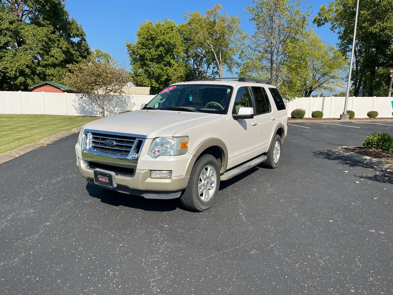 Ford Explorer 4WD 4dr Eddie Bauer 2010