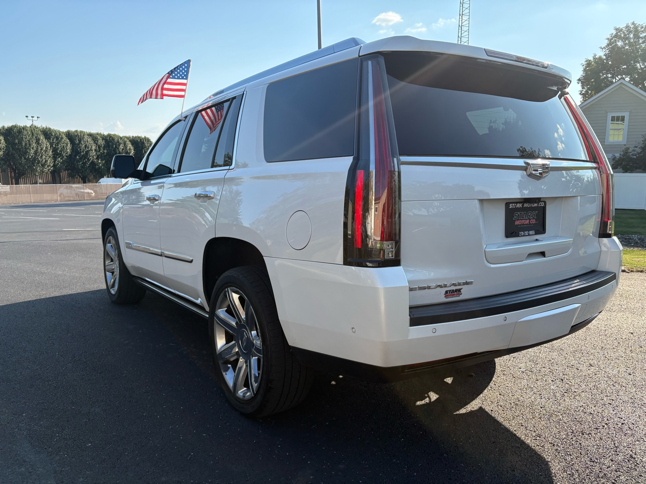 Cadillac Escalade 4WD 4dr Premium Luxury 2018