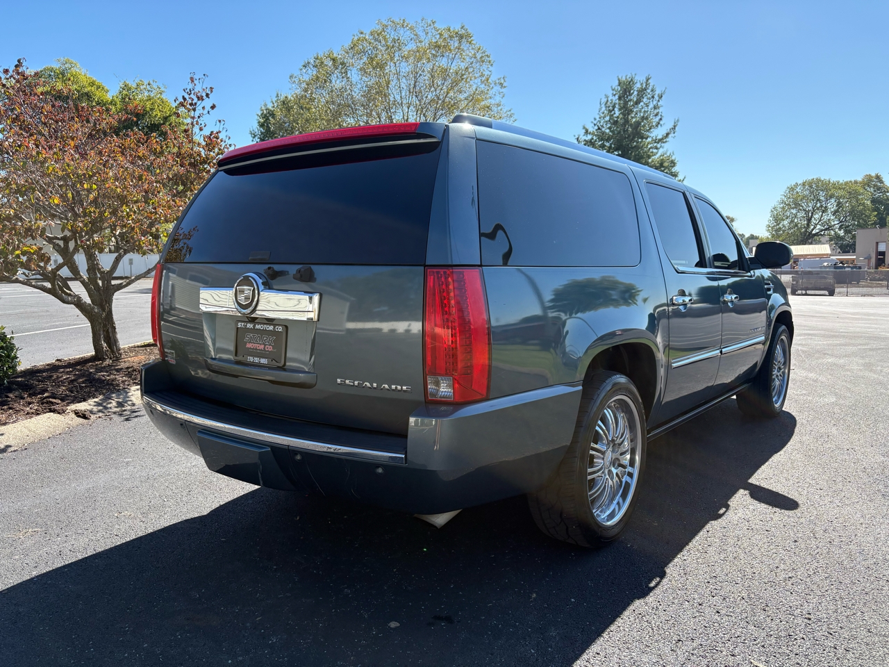 Cadillac Escalade ESV  2010