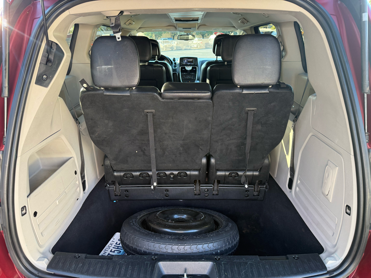 Chrysler Town & Country 4dr Wgn Touring 2013