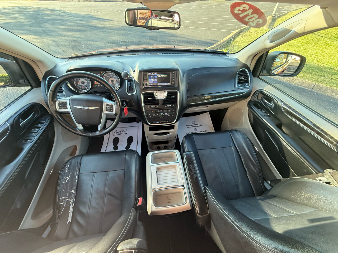 Chrysler Town & Country 4dr Wgn Touring 2013