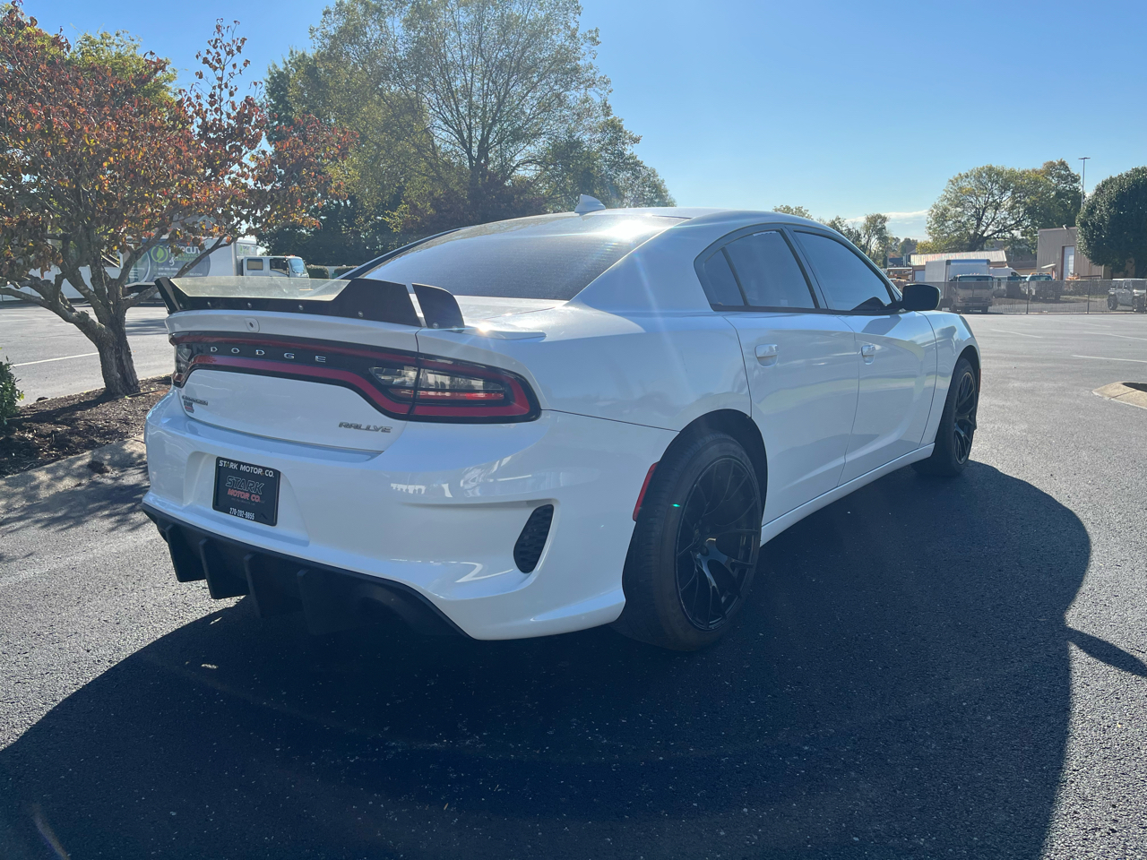 Dodge Charger 4dr Sdn SXT RWD 2015