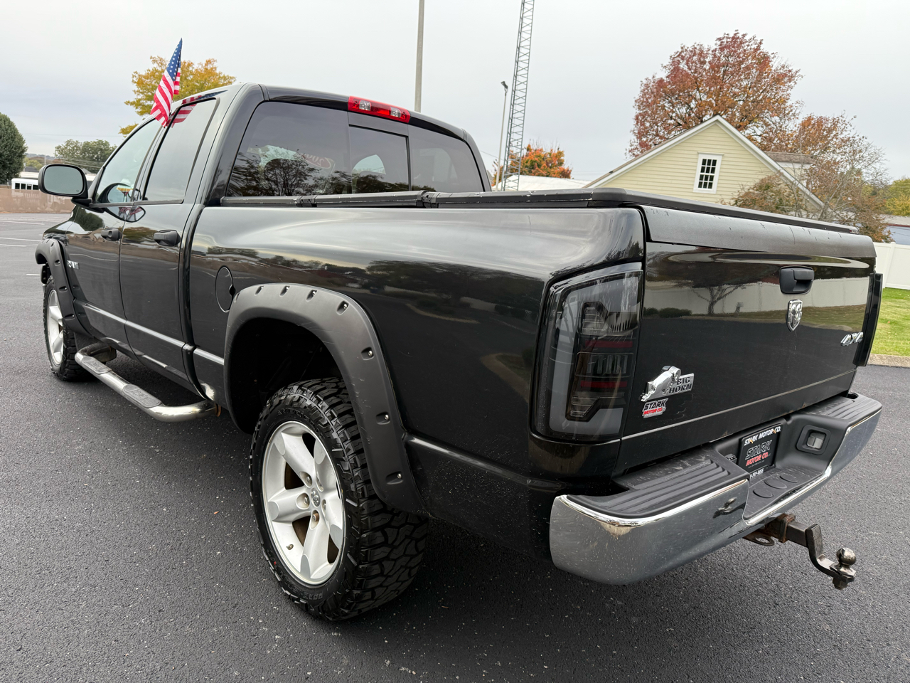 Dodge Ram 1500 4WD Quad Cab 140.5" SLT 2008