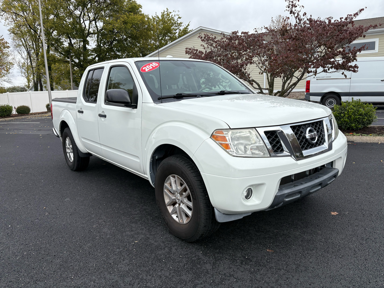 Nissan Frontier 2WD Crew Cab SWB Auto SV 2016