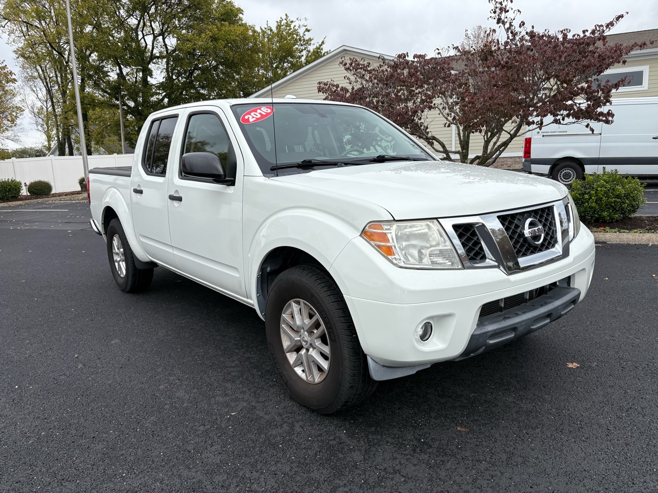 Nissan Frontier 2WD Crew Cab SWB Auto SV 2016