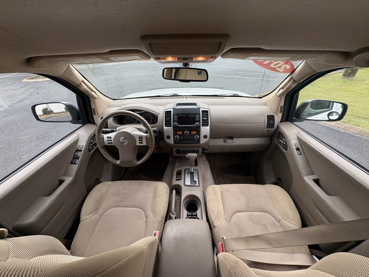 Nissan Frontier 2WD Crew Cab SWB Auto SV 2016