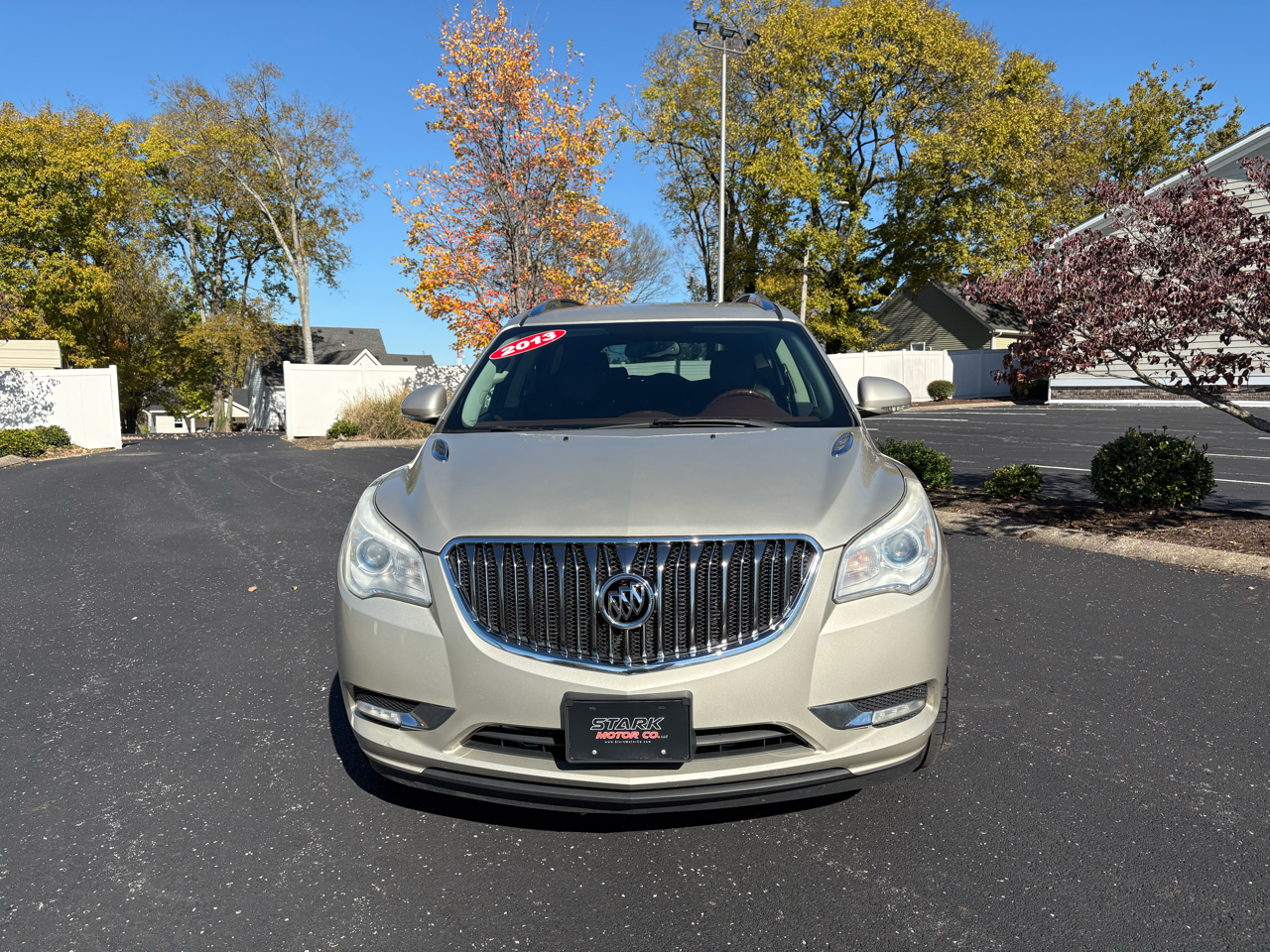Buick Enclave FWD 4dr Leather 2013