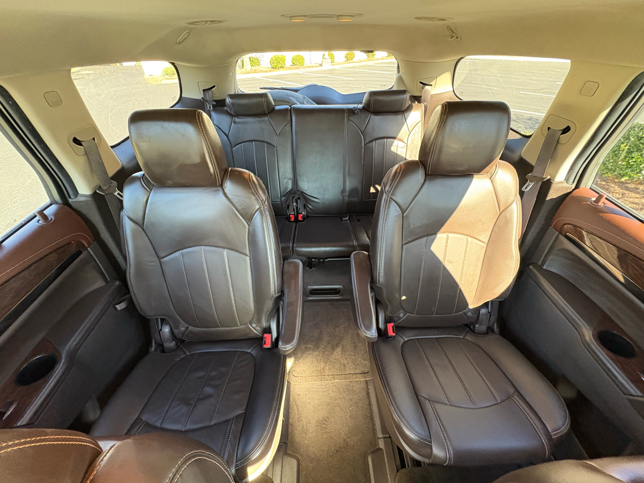 Buick Enclave FWD 4dr Leather 2013