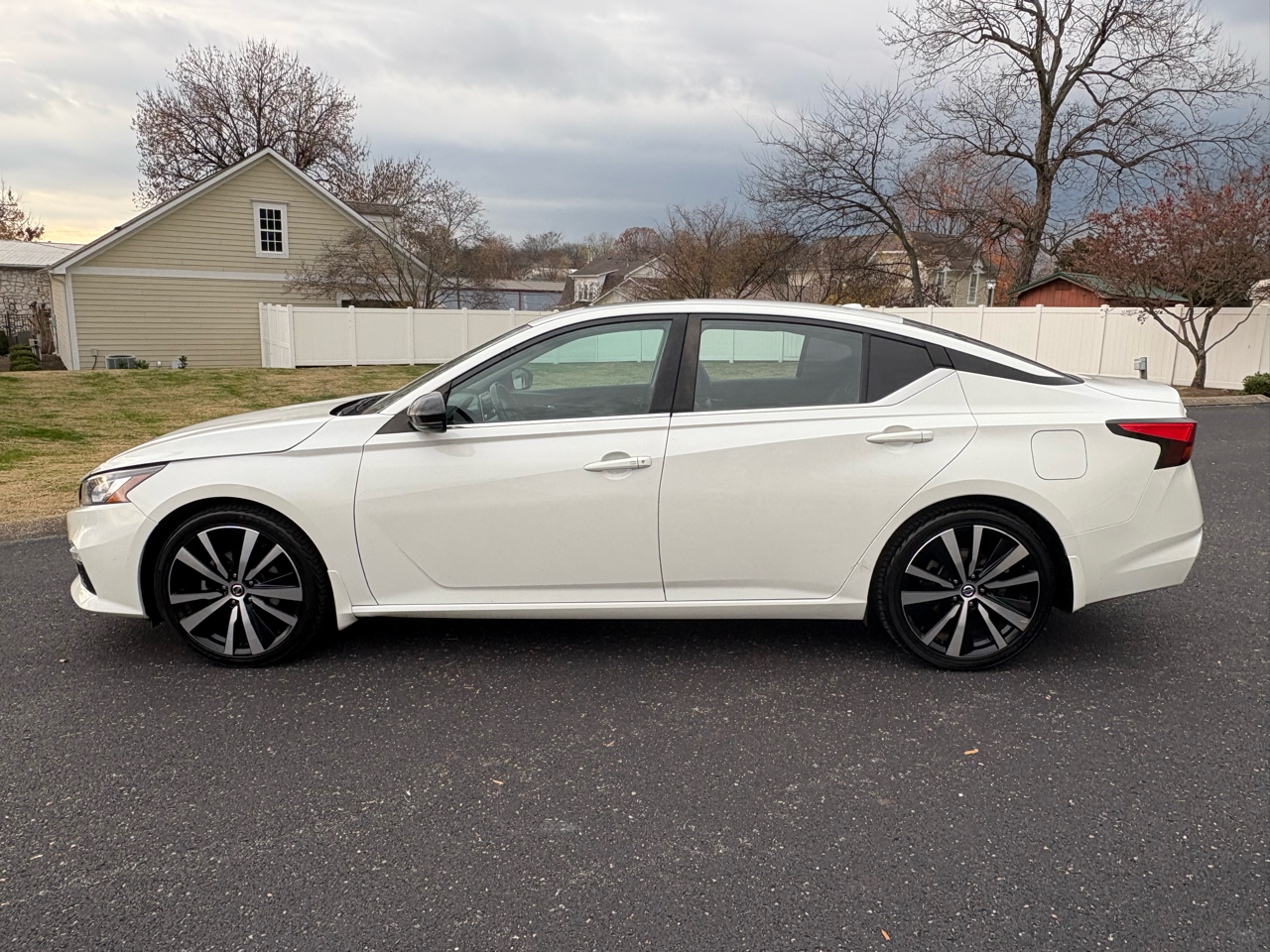 Nissan Altima 2.5 SR Sedan 2021
