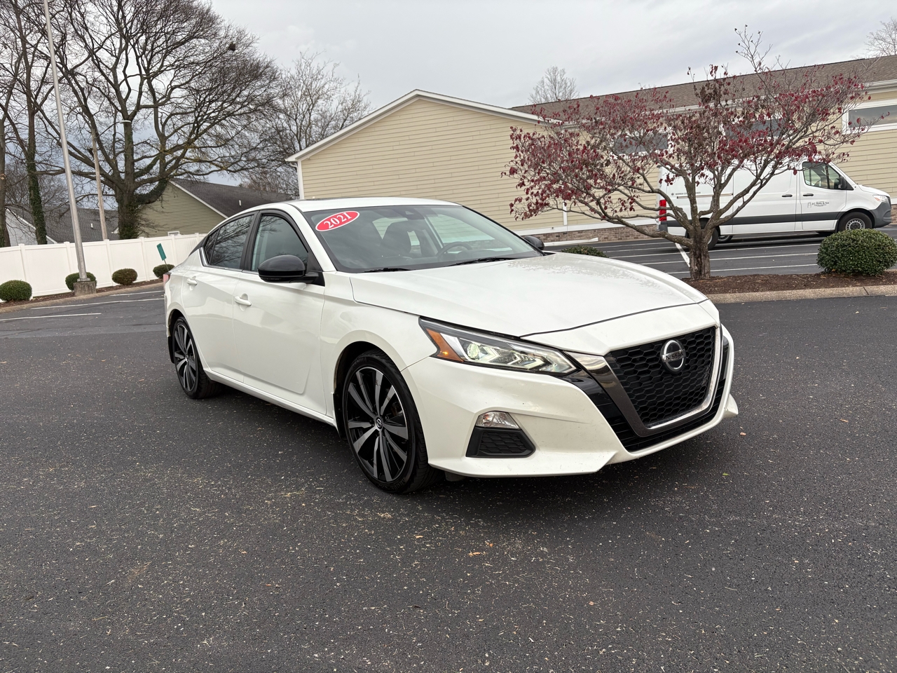 Nissan Altima 2.5 SR Sedan 2021