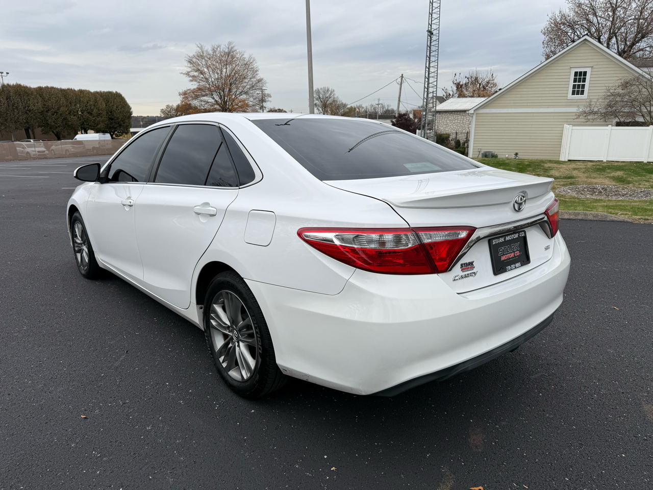 Toyota Camry  2016