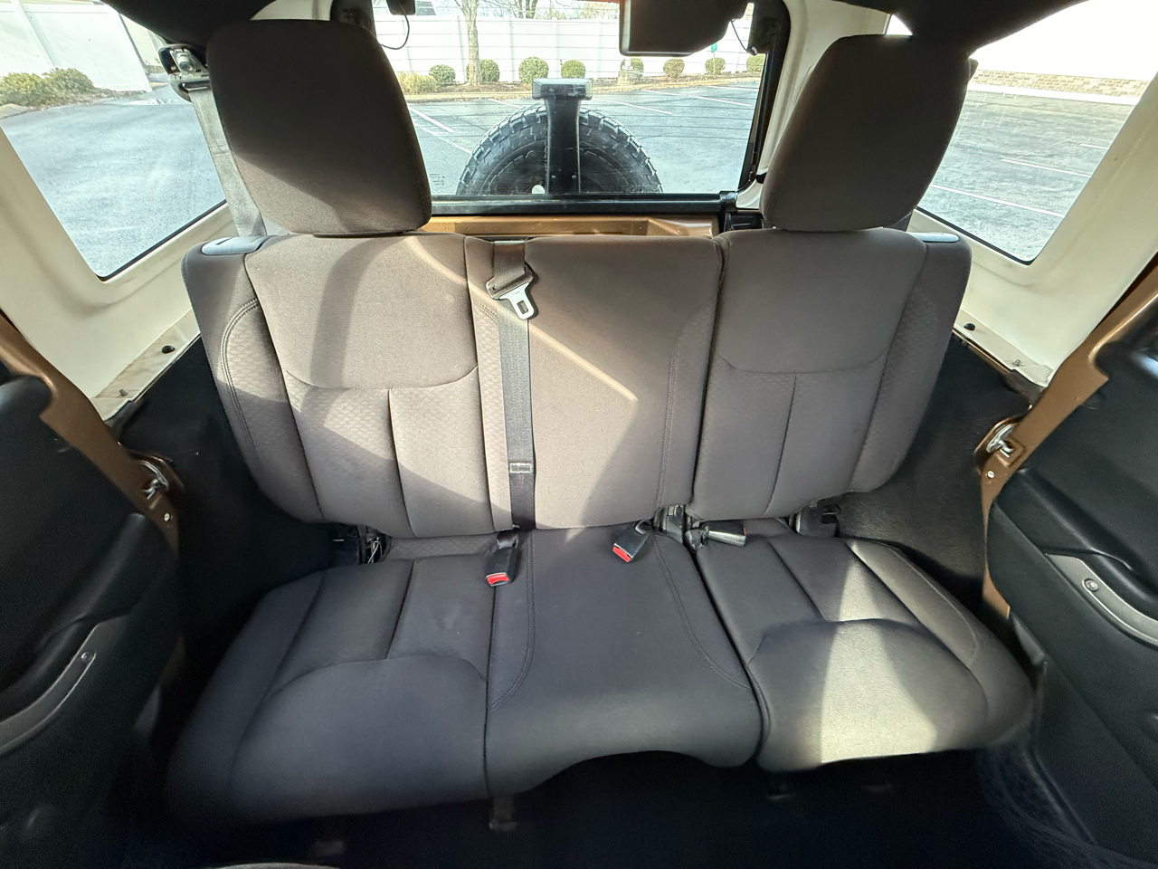 Jeep Wrangler Unlimited 4WD 4dr Sport 2015