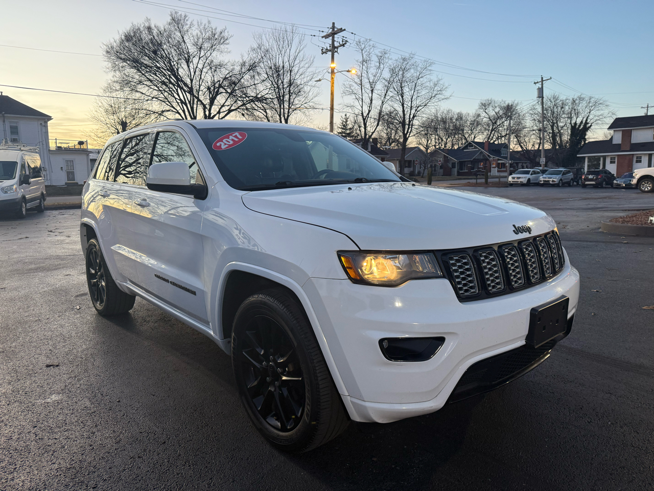 Jeep Grand Cherokee Altitude 4x2 *Ltd Avail* 2017