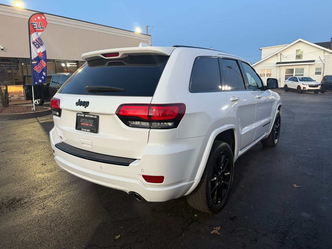 Jeep Grand Cherokee Altitude 4x2 *Ltd Avail* 2017