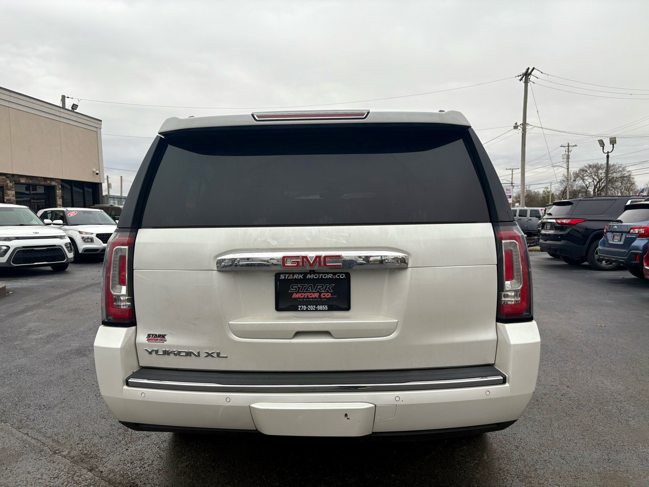 GMC Yukon XL Denali 4WD 2018