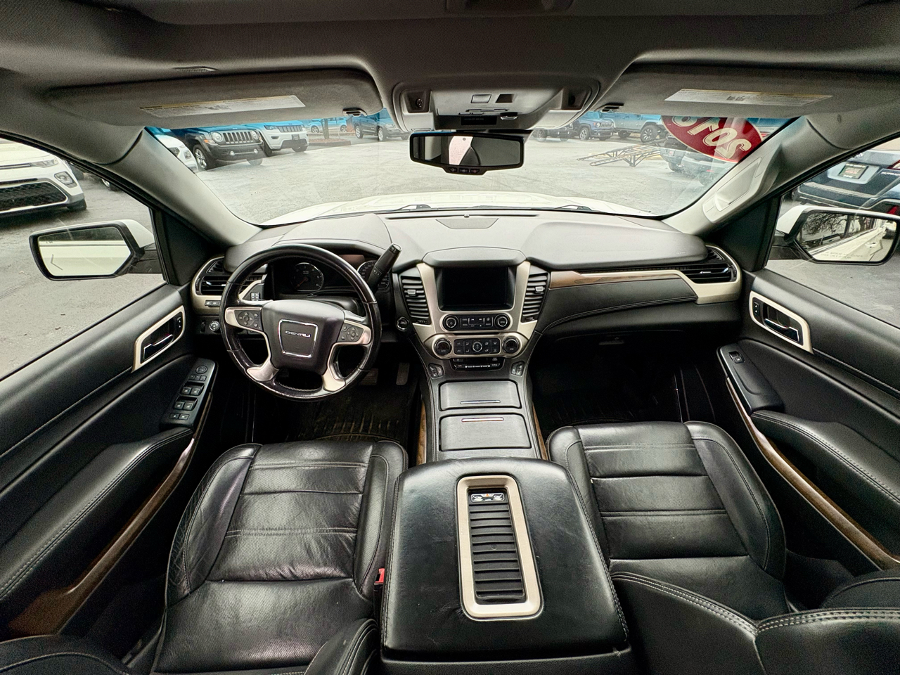 GMC Yukon XL Denali 4WD 2018