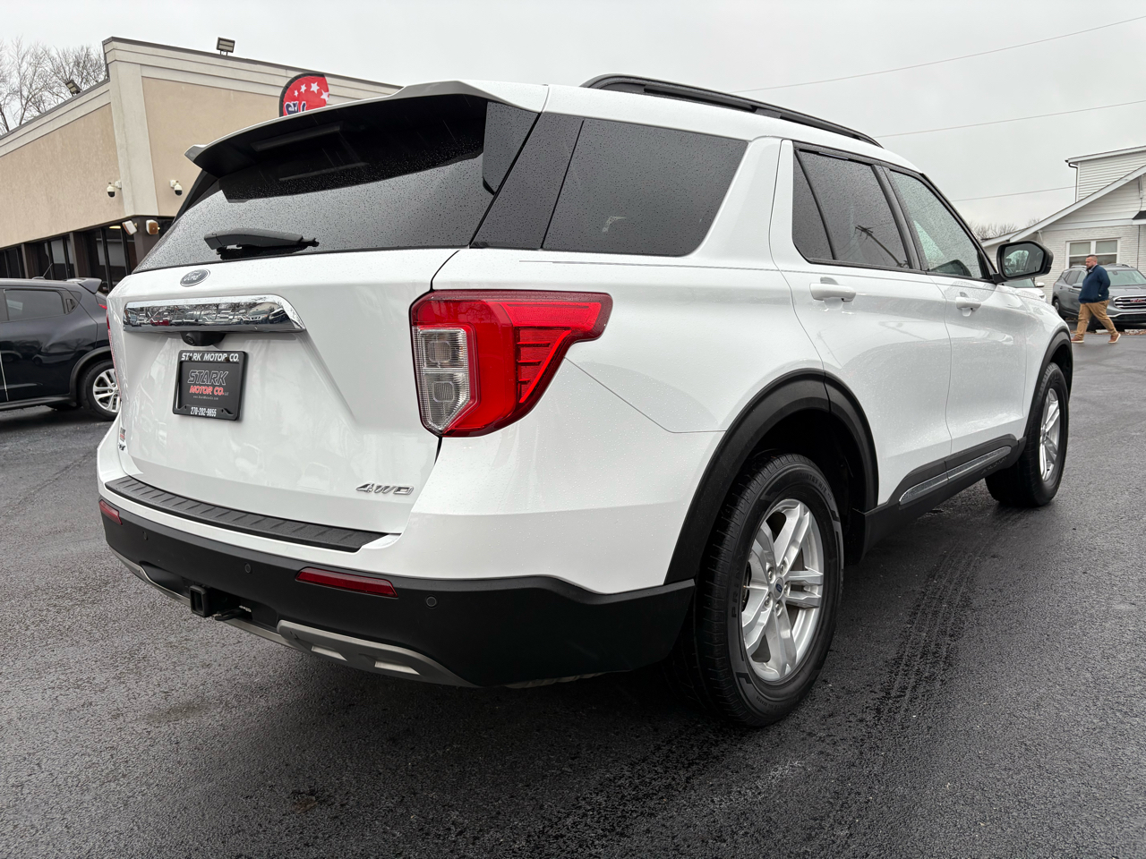 Ford Explorer XLT 4WD 2021