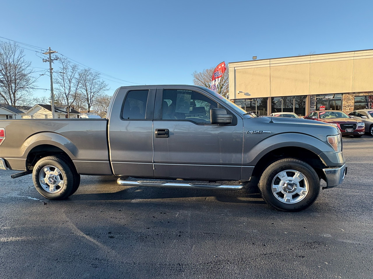 Ford F-150 2WD SuperCab 145" XLT 2011