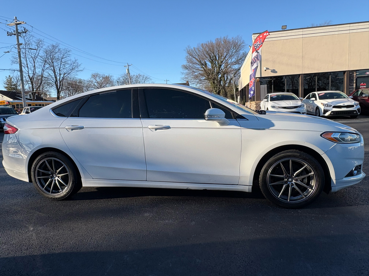 Ford Fusion 4dr Sdn SE FWD 2013