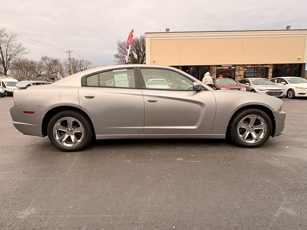 Dodge Charger 4dr Sdn SE RWD 2014