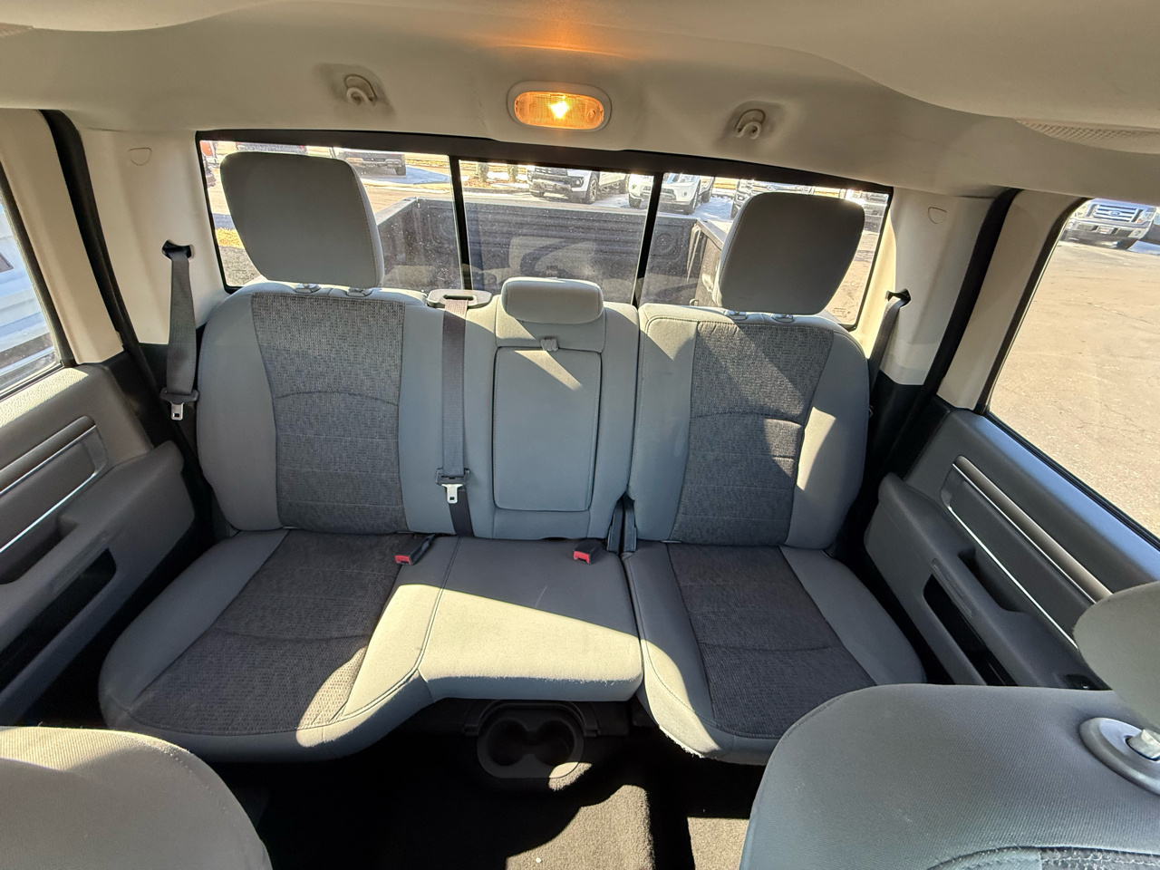 RAM 1500 4WD Crew Cab 140.5" Big Horn 2013