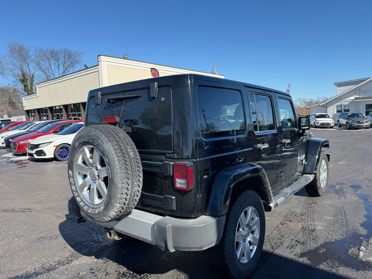 Jeep Wrangler Unlimited 4WD 4dr Sahara 2014