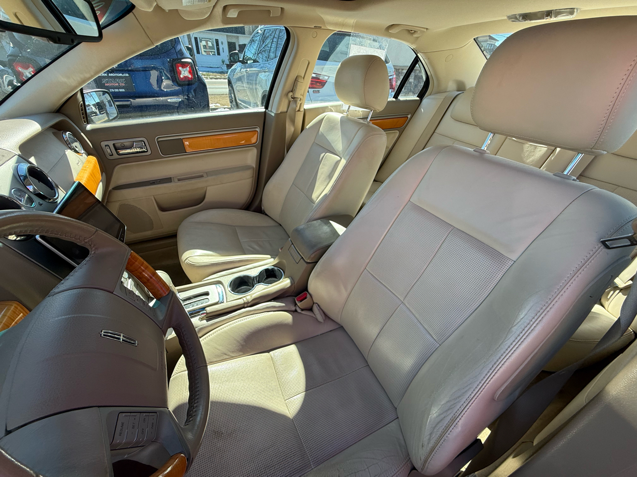 Lincoln Zephyr 4dr Sdn 2006