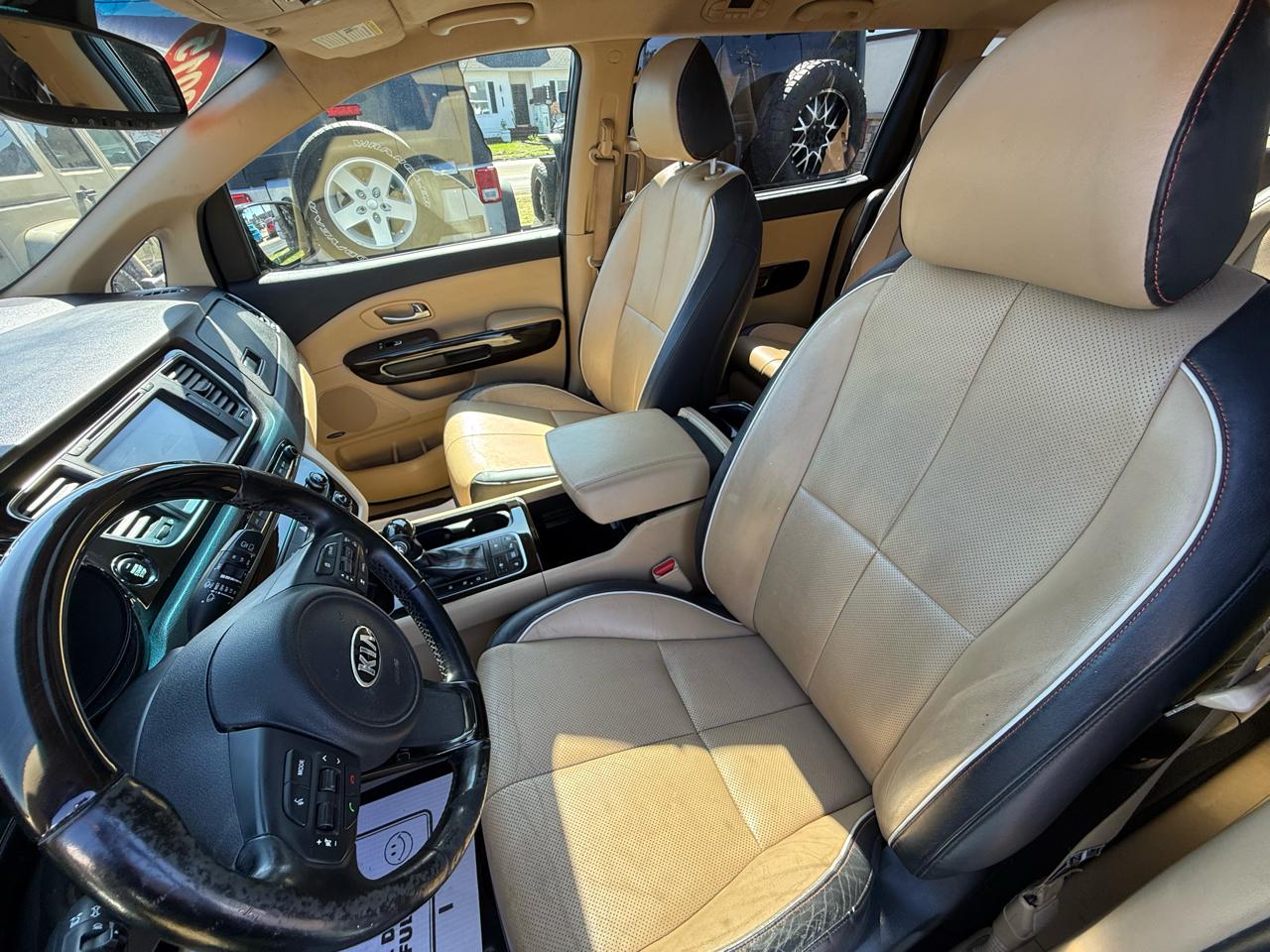 Kia Sedona 4dr Wgn SX-L 2015