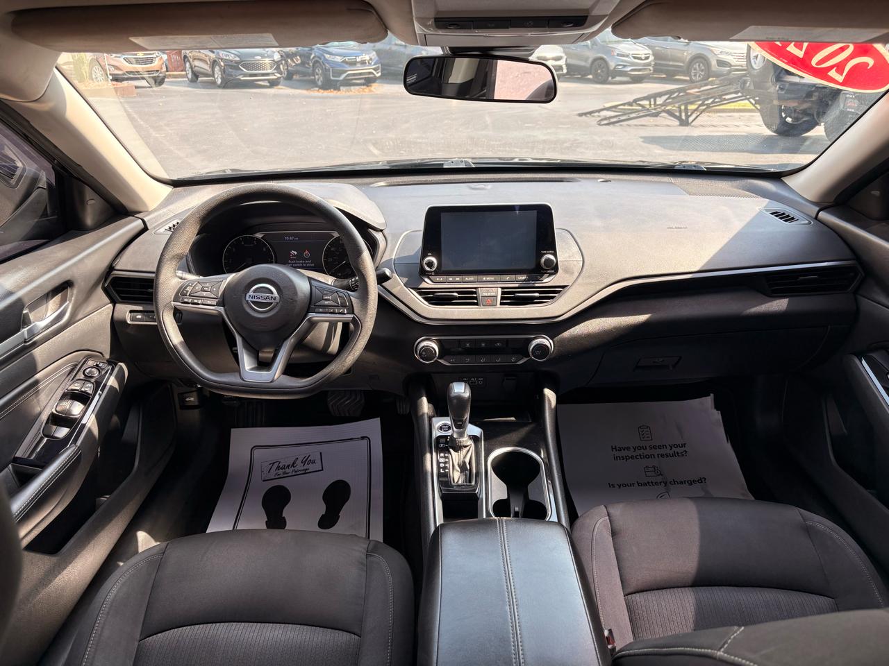 Nissan Altima 2.5 SV Sedan 2021