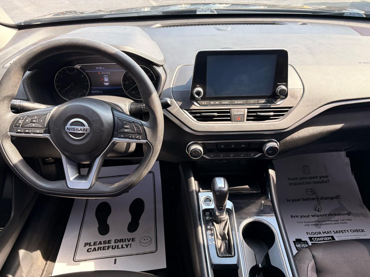 Nissan Altima 2.5 SV Sedan 2021