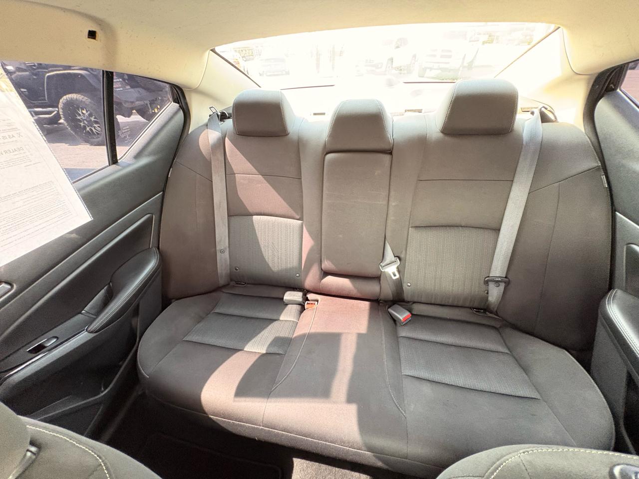 Nissan Altima 2.5 SV Sedan 2021