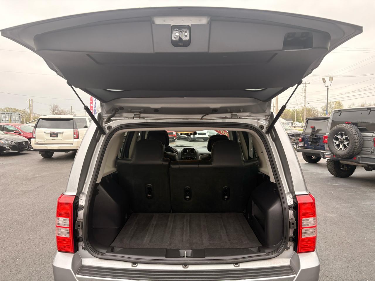 Jeep Patriot 4WD 4dr High Altitude Edition 2016