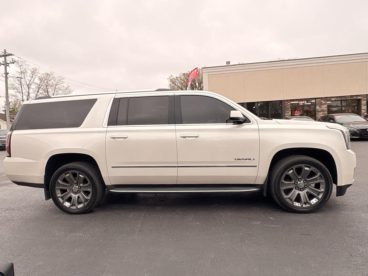 GMC Yukon XL 4WD 4dr Denali 2015