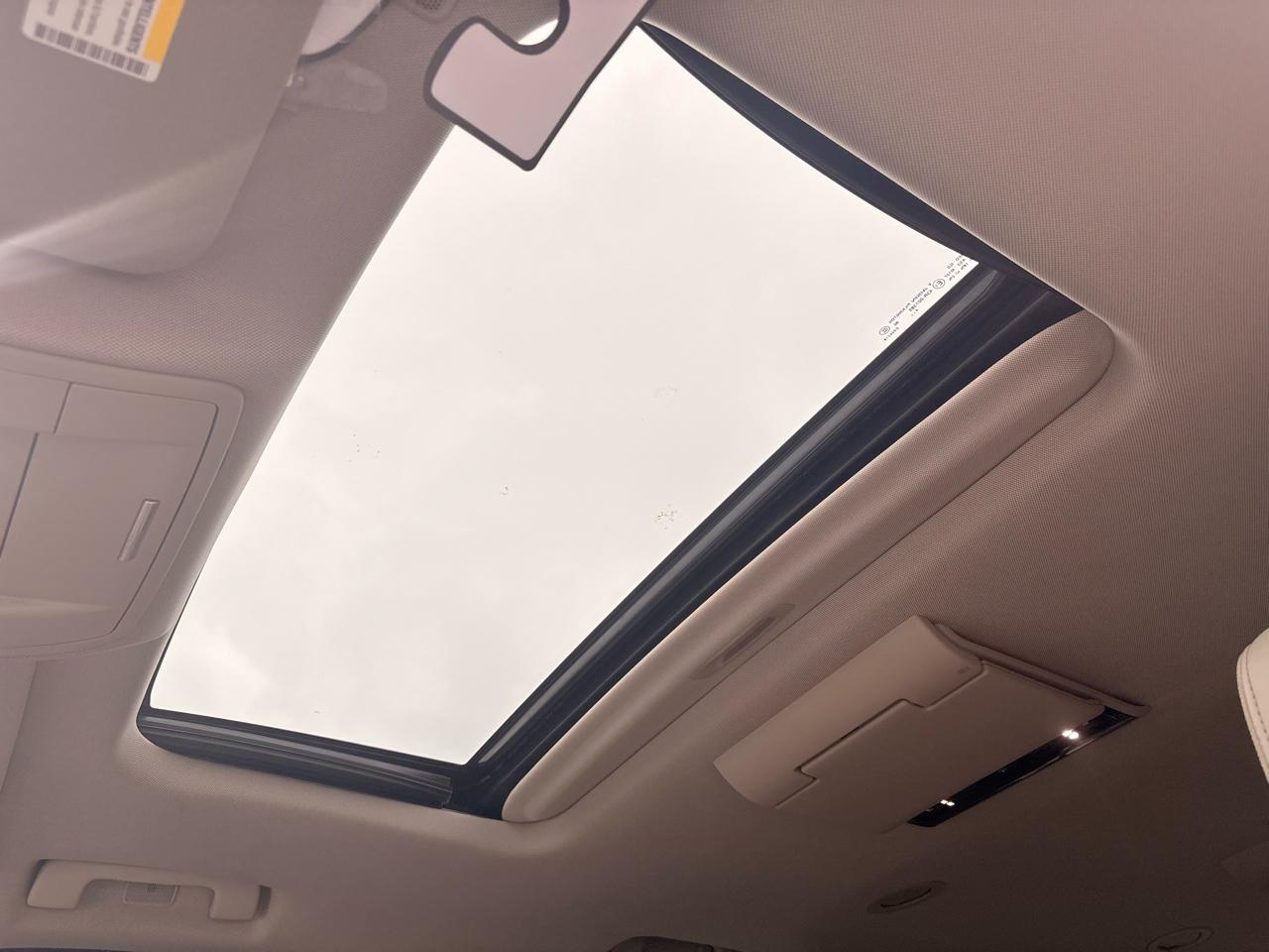 GMC Yukon XL 4WD 4dr Denali 2015